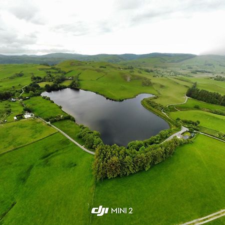 אבריסטוויט Lake View Romantic Retreat מראה חיצוני תמונה