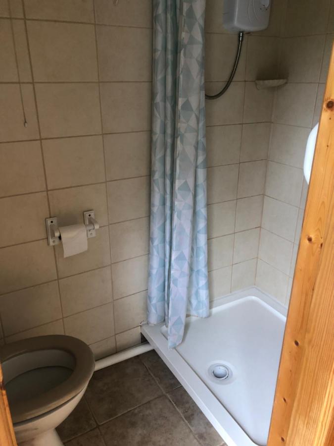אבריסטוויט Lake View Romantic Retreat מראה חיצוני תמונה